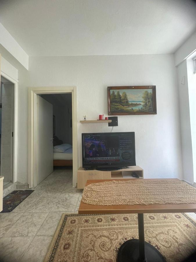 Apartament Tirana Exteriör bild